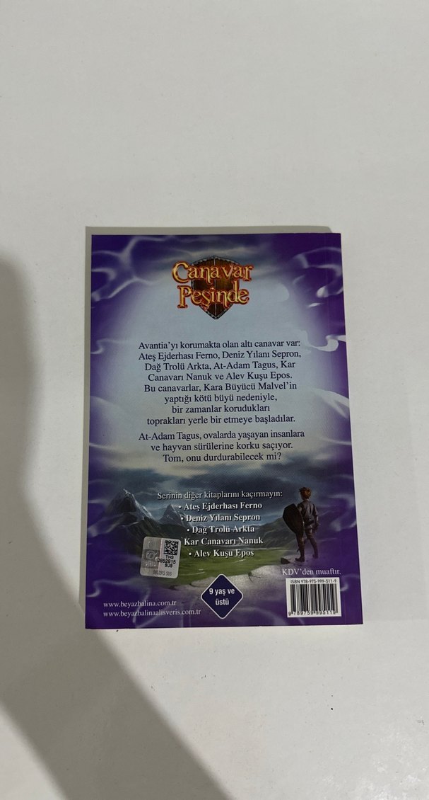 Canavar Peşinde 4  - Adam Blade - Görsel 3