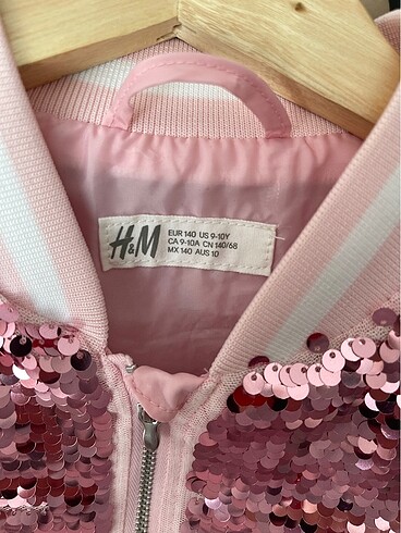 10 Yaş Beden H&M payetli bomber ceket 9/10 yaş