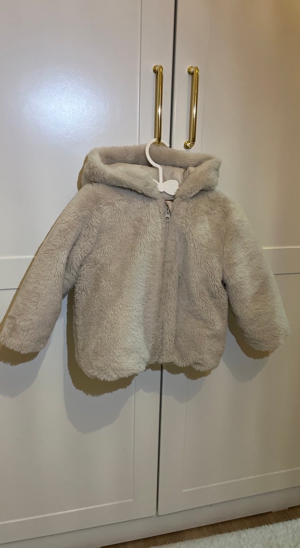 Krem Kapüşonlu Peluş Kız Çocuk Mont - Görsel 4