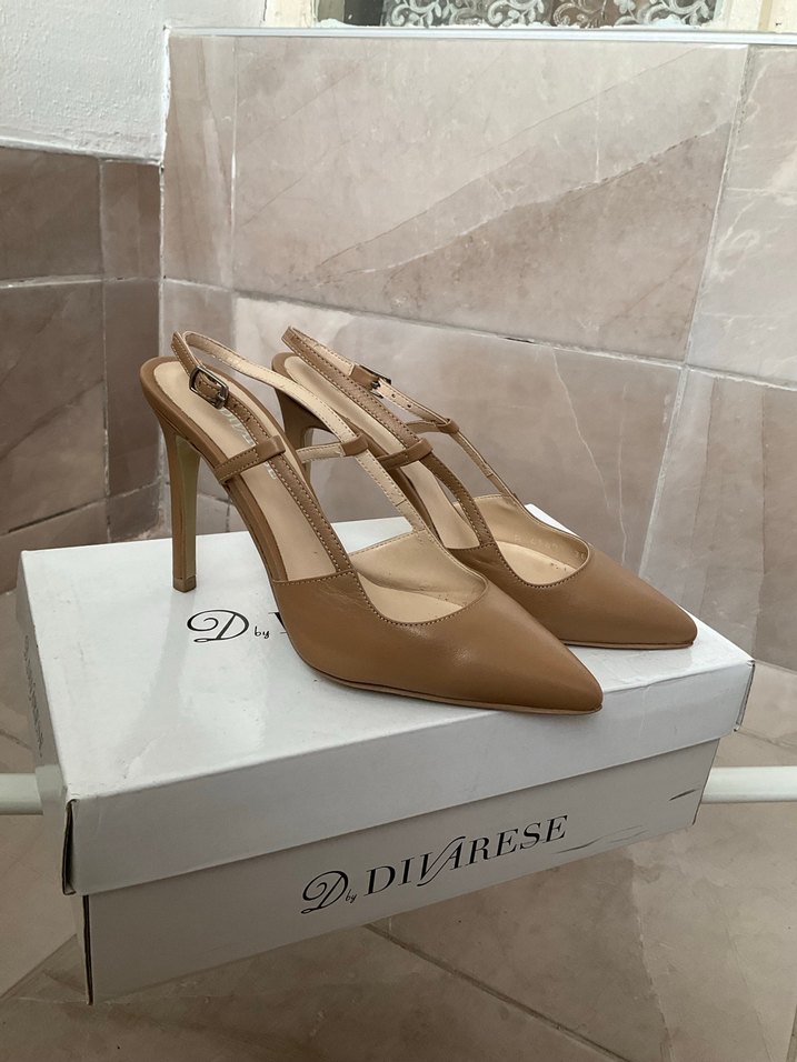 Bej Deri Tokalı İnce Topuklu Kadın Ayakkabı - Görsel 2