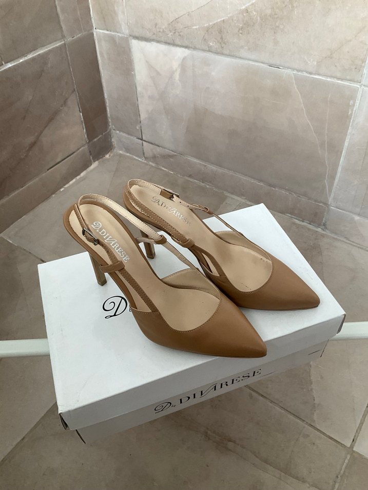 Bej Deri Tokalı İnce Topuklu Kadın Ayakkabı - Görsel 4