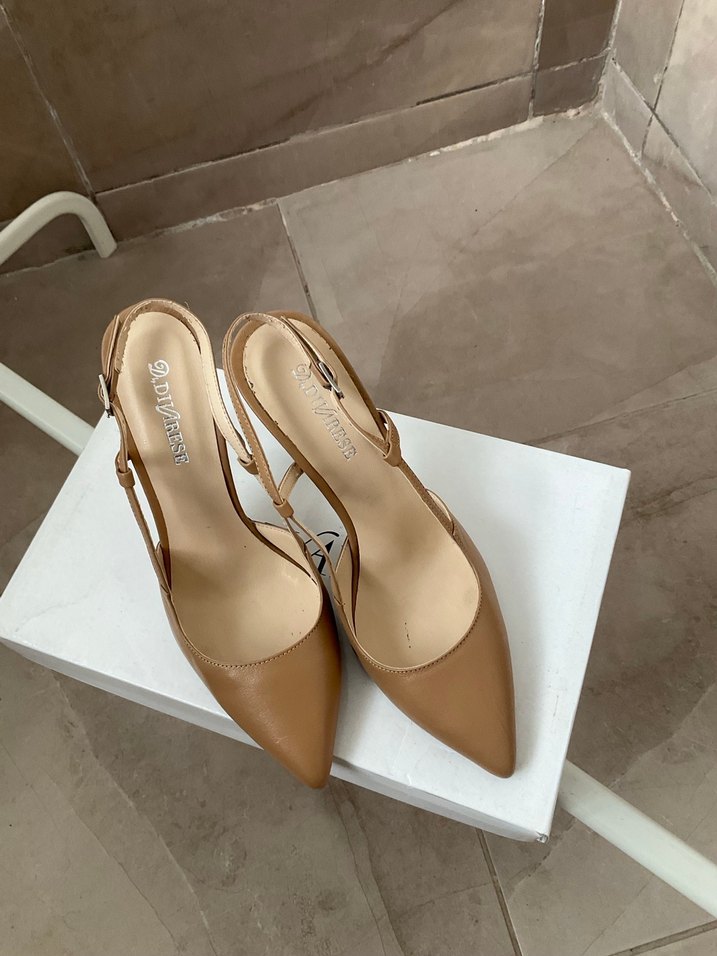 Bej Deri Tokalı İnce Topuklu Kadın Ayakkabı - Görsel 3