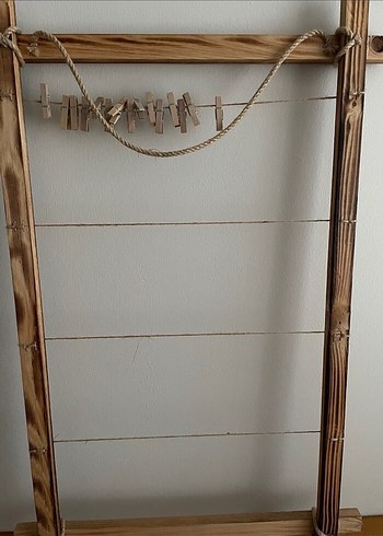 Beden Ahşap Çerçeveli İpli Fotoğraf Askısı