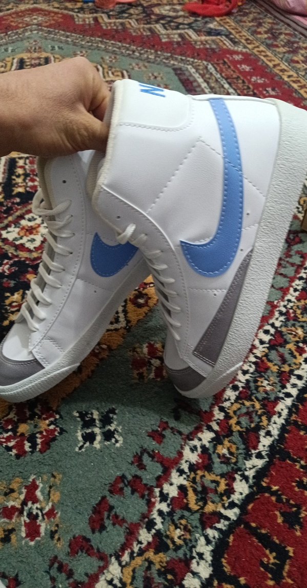 Nike Beyaz Gri Bağcıklı Spor Ayakkabı - Görsel 4