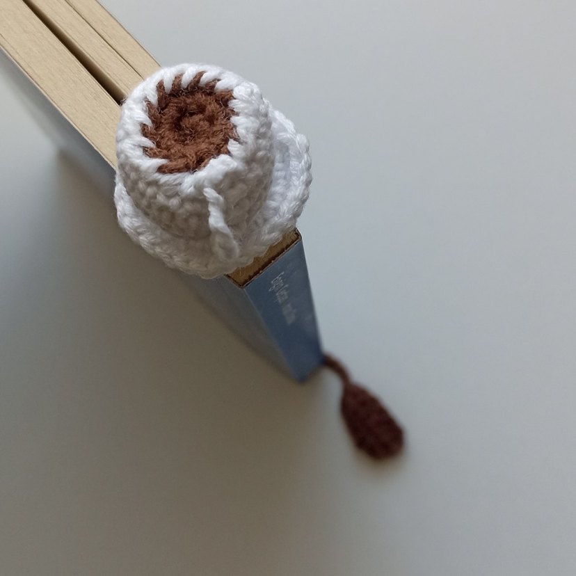 Örgü kitap ayracı - Görsel 4