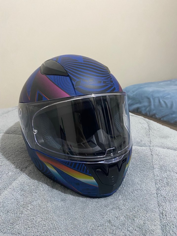 Ls2 kasak Kilitli Kask, Mavi Baskılı, indirim yapılır - Görsel 2