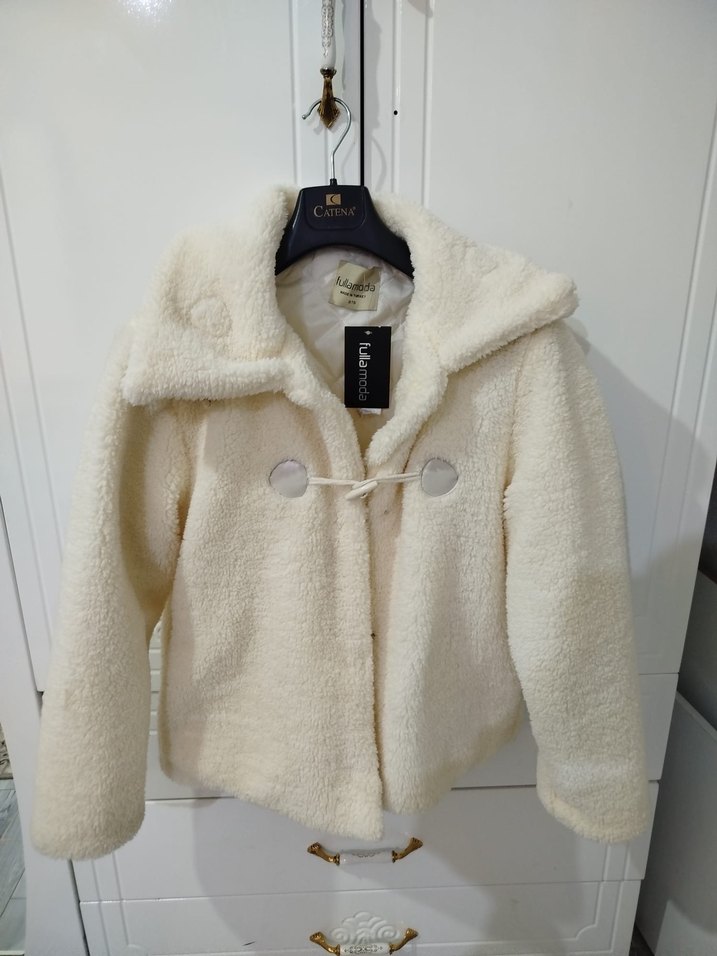 Düğmeli Beyaz Midi Kadın Ceket - Görsel 2