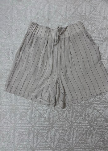 38 beden bej çizgili gömlek şort takım - Görsel 3