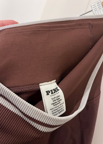 Victoria Secret Kahverengi Spor Tayt ve Crop Top Takım - Görsel 4