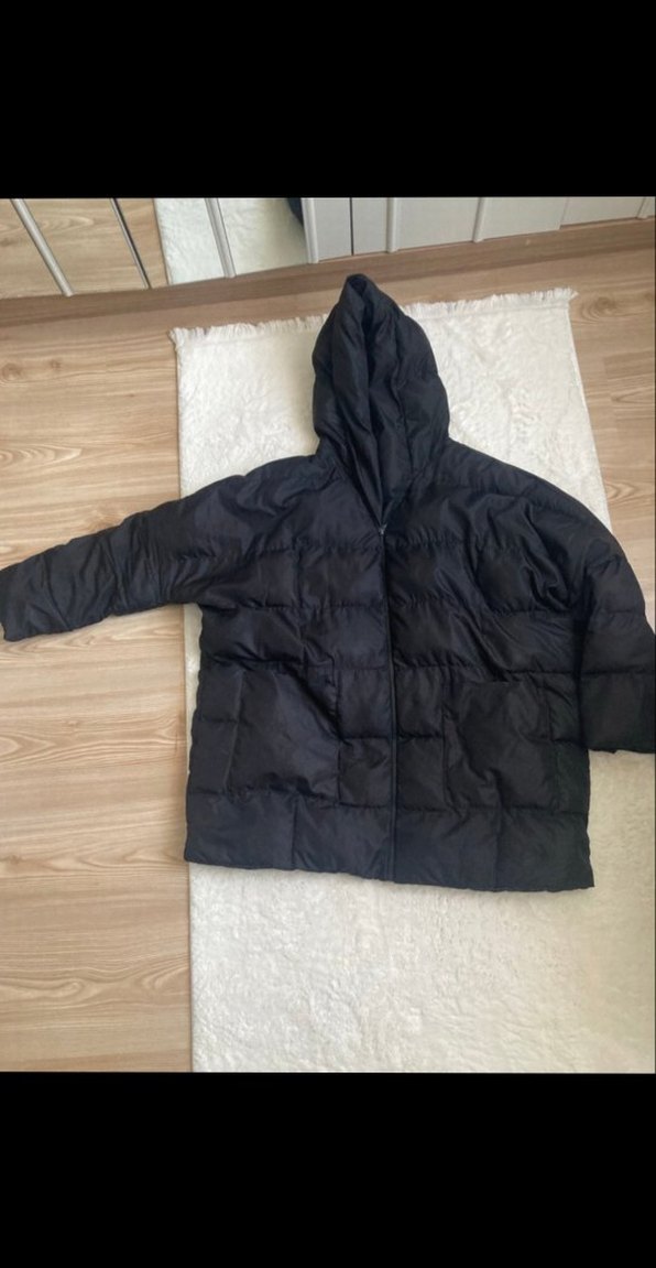 Kadın Siyah Şişme Kaban Kapüşonlu - Görsel 2