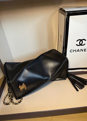 Chanel Yılan Desenli Deri Püsküllü telefonluk