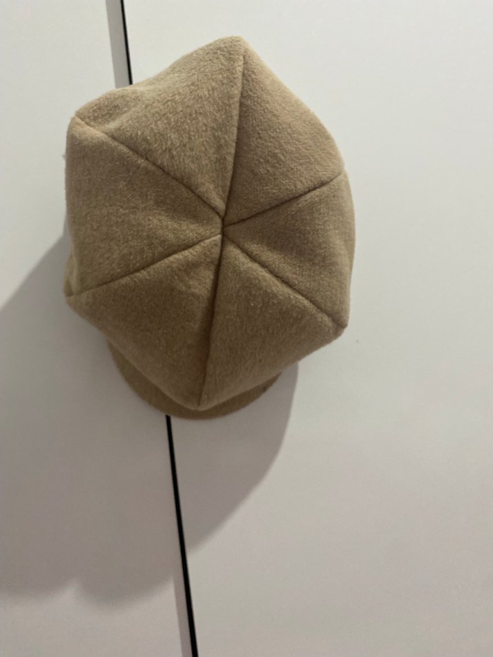 Zincir Detaylı Bej Yün Kadın Şapka - Görsel 2