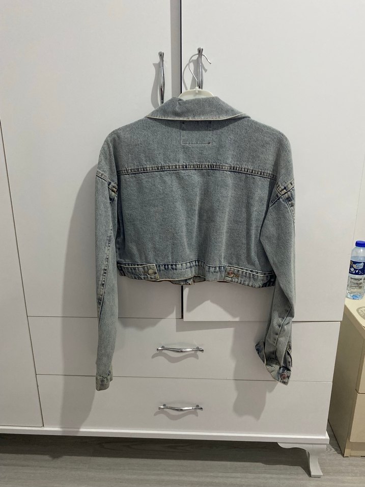 Mini Batik Desenli Kadın Denim Ceket - Görsel 2