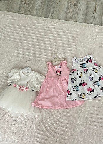 Pembe Nakışlı Kolsuz Kız Elbisesi 9-12 ay