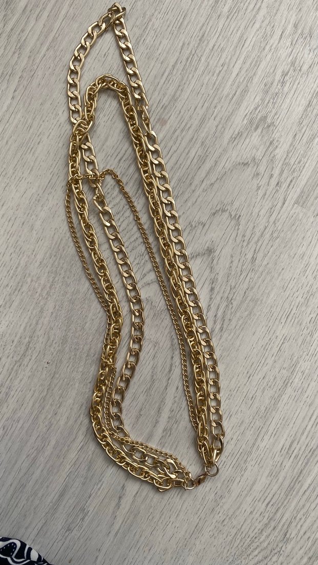 Uzun Zincir Detaylı Altın Renk Kadın Kolye - Görsel 4