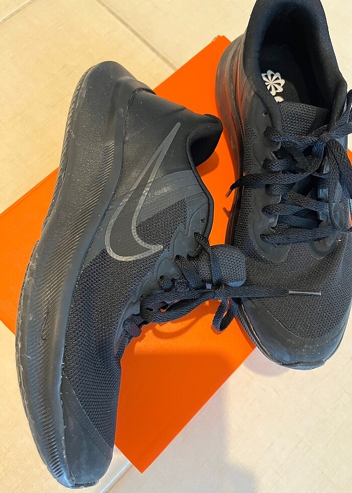 Nike spor ayakkabı - Görsel 3