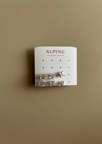 Beden Xuping gri Mini Taşlı Küpe Seti