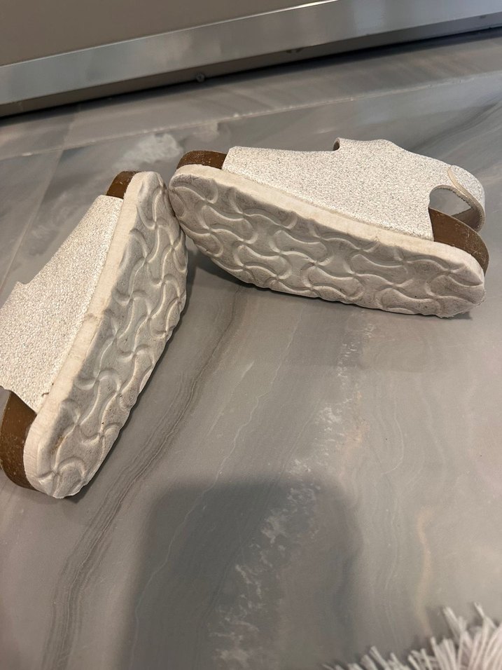 Kız Çocuk Beyaz Tokalı sandalet - Görsel 2