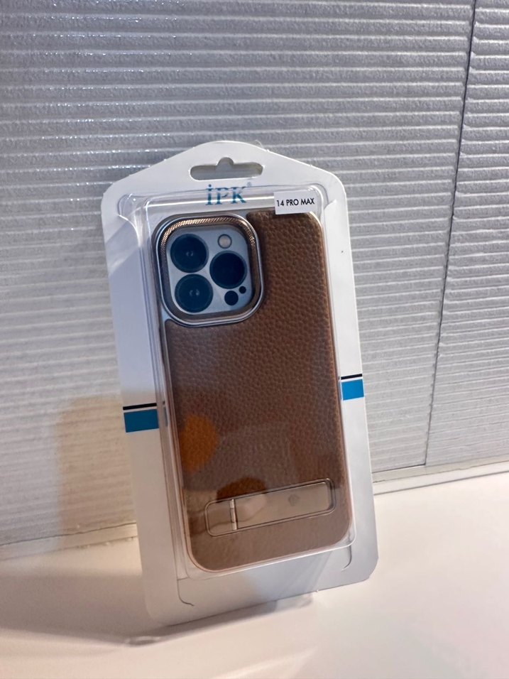 Kemer Detaylı Bej iPhone 14 Pro Max Kılıf - Görsel 3