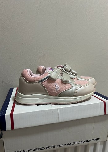 29 Beden Kız Çocuk Pembe Cırt Cırtlı Spor Ayakkabı