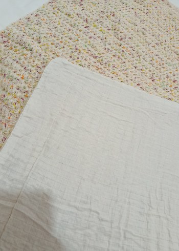 Çok Renkli Örgü Çocuk Battaniyesi - Görsel 3