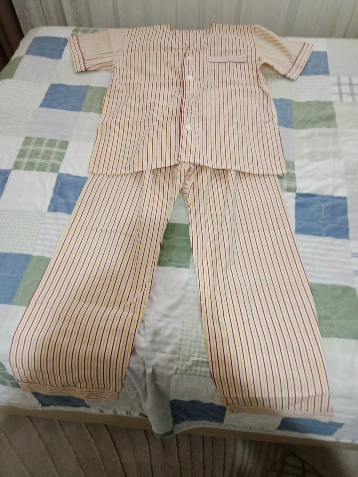 Düğmeli Kısa Kollu Erkek Pijama Takımı - Görsel 2
