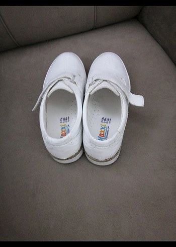 Beyaz Erkek Çocuk Cırtcırtlı Özel Ayakkabı - Görsel 2