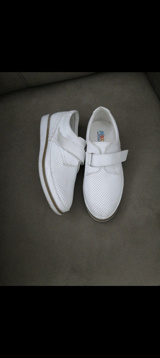 Beyaz Erkek Çocuk Cırtcırtlı Özel Ayakkabı - Görsel 3