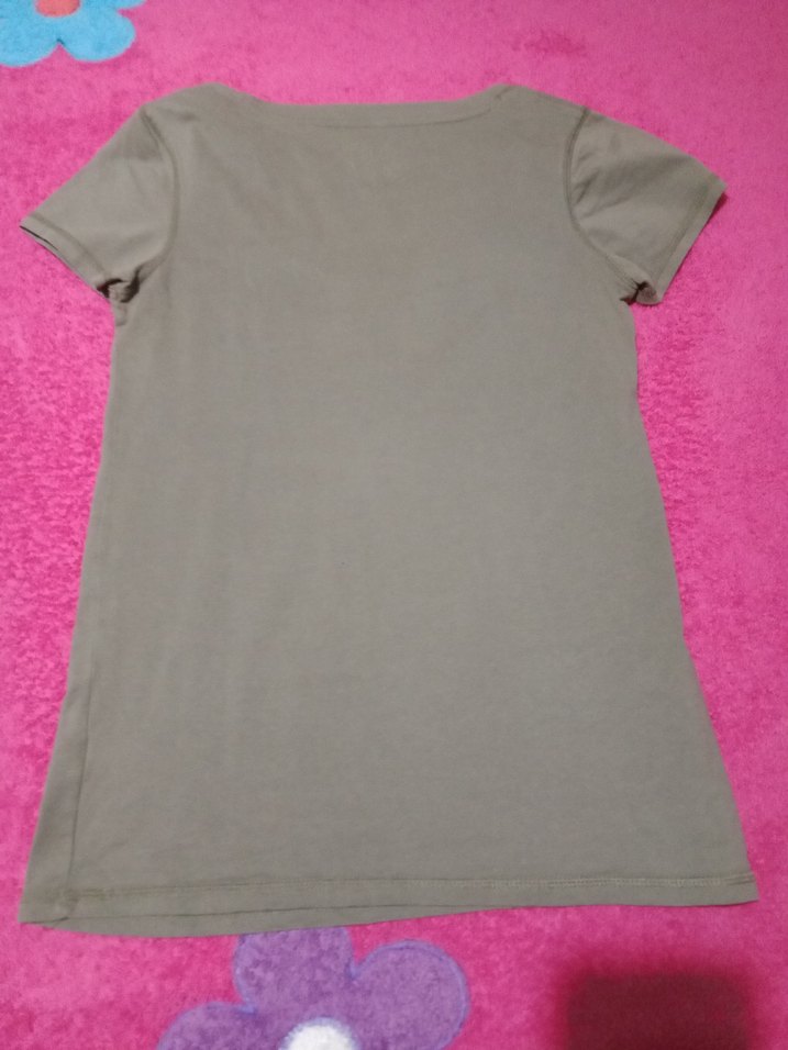 Gri Kısa Kollu Kadın Tişört - Görsel 2