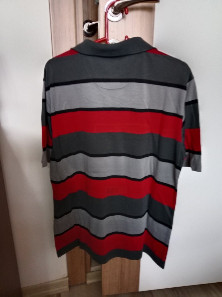 Düğmeli Çizgili Gri Kırmızı Polo Tişört - Görsel 3