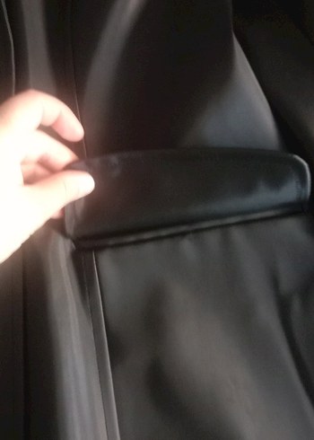 Düğmeli Siyah Deri Kadın Ceket Yağmurluk - Görsel 4