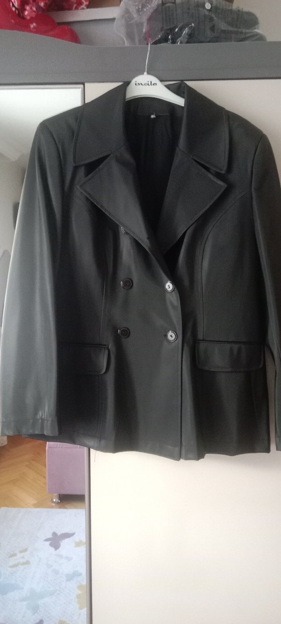 Düğmeli Siyah Deri Kadın Ceket Yağmurluk - Görsel 2