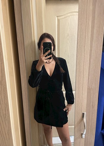Siyah V Yaka Bağlanabilen Zara Woman Elbise