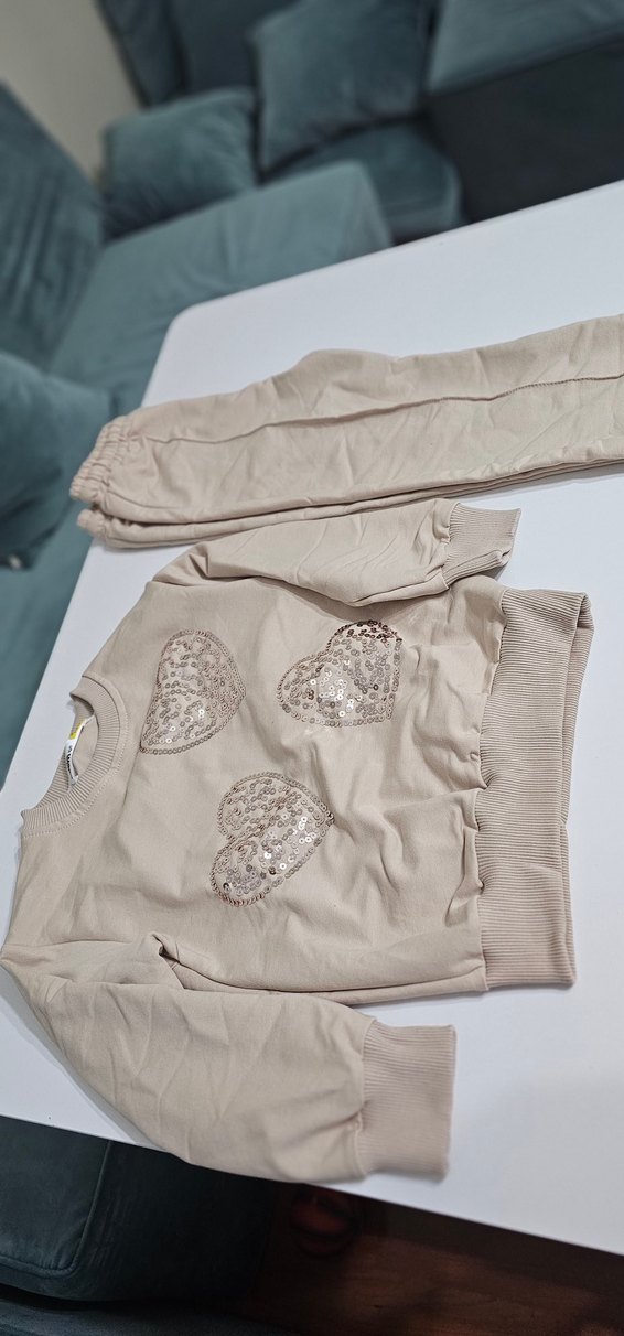 Bej Payetli Nakışlı Kız Eşofman Takımı - Görsel 4