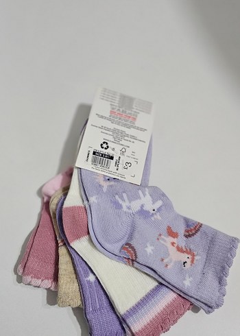 Kız Çocuk Çok Renkli Yün Çorap Seti - Görsel 3