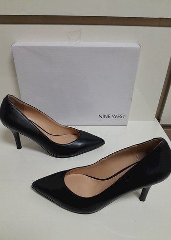 Nine West Nine West Siyah Stiletto Topuklu Kadın Ayakkabı 37