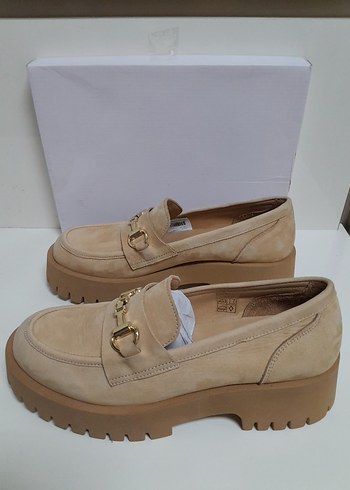 40 Beden NİNE WEST 40 Bej Süet Tokalı Kadın Loafer