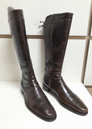 VARESE ORJİNAL GERÇEK İTALYAN HAKİKİ DERİ EMSALSİZ ÇİZME 38 - Görsel 2