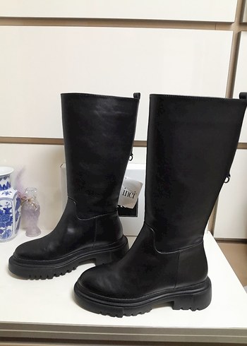 SIFIR İNCİ FERMUARSIZ SUNİ DERİ ÇİZME 39 - Görsel 4