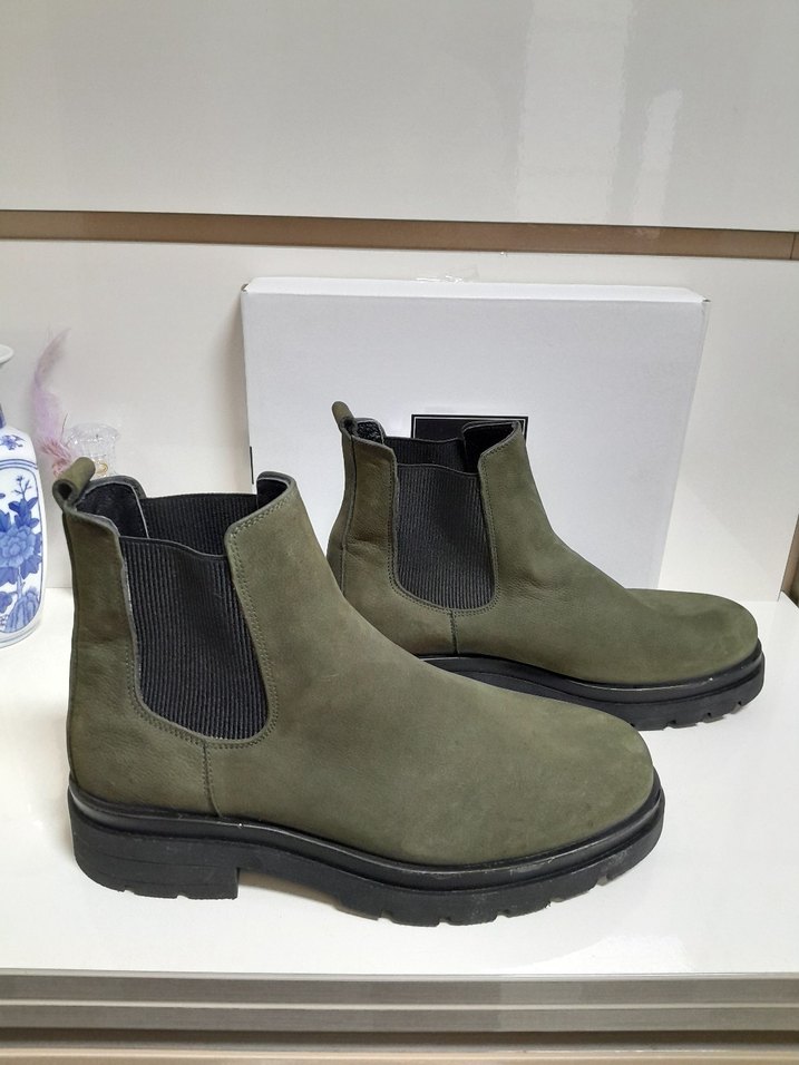 SIFIR İNCİ HAKİKİ DERİ YANLAR ESNEK CHELSEA BOT 41 - Görsel 4