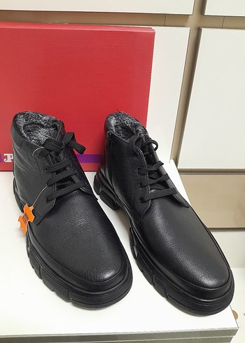 SIFIR POLARİS HAKİKİ DERİ BAĞCIKLI FERMUARLI BOT 45 - Görsel 3