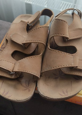 Kahverengi Deri Kadın Dolgu Topuklu Sandalet
