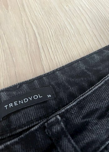 Trendyol & Milla Siyah kargo pantolon (34 beden)