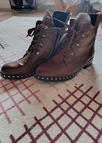 Zara Sehir Stiline Uygun Kahverengi Deri Bot