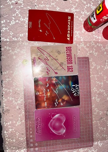 Pastel Kırmızı Dudak Parlatıcısı - Görsel 2