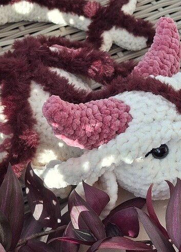 Diğer amigurumi örgü peluş ejder