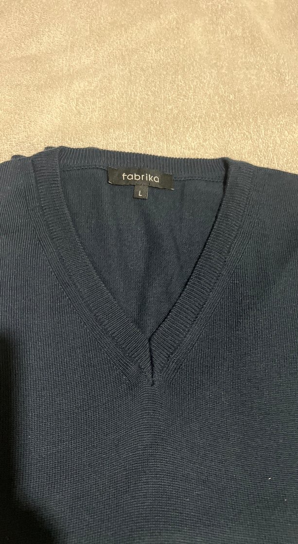 Erkek Larcivert V-Yaka Kazak - Görsel 3