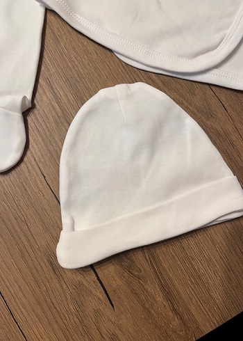 Bebek Beyaz Hastane Çıkışı Takımı - Görsel 2