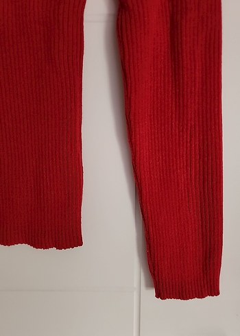 Kırmızı V Yakalı Triko Kadın Kazak - Görsel 3