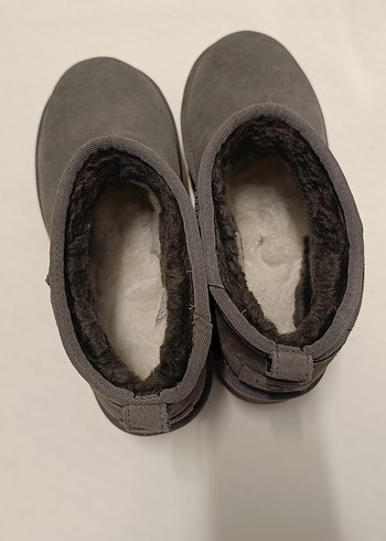 Gri Ugg Süet Kadın Dolgu Topuklu Bot - Görsel 4